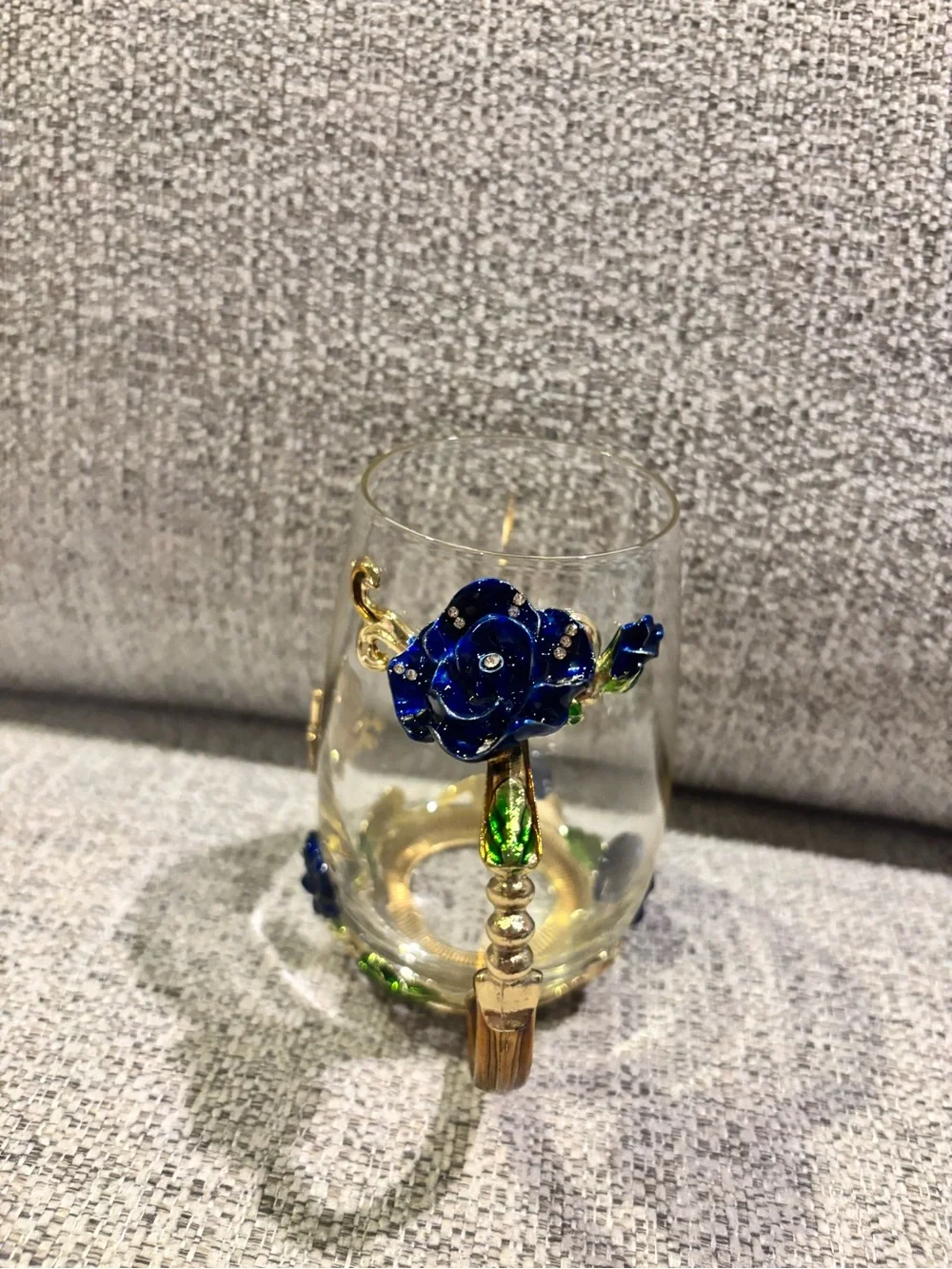 N/A clear glass